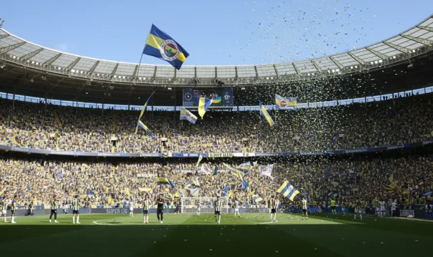Fenerbahçe, Kadın ve Çocuk Taraftarlarına Ücretsiz Bilet Veriyor